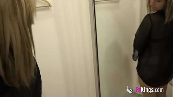 REAL ANAL DEFLOWERING!!!! Maria shakes with pleasure with a black cock up her ass