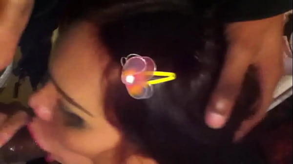 thumb bitch sucking dick