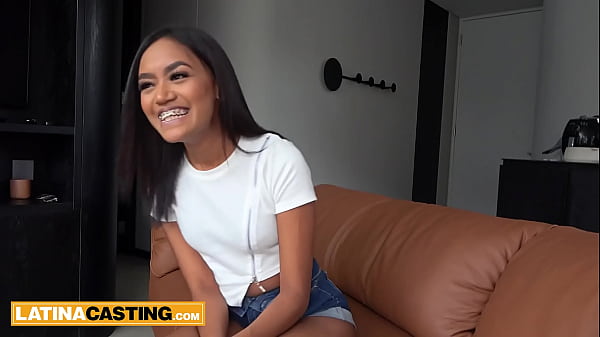 Petite teen gives a sloppy blowjob to stud before mounting his huge dick