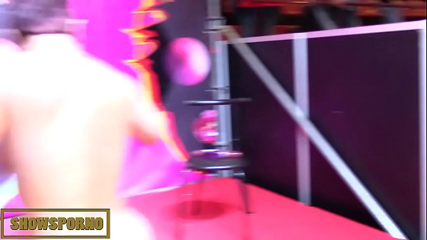 Download Video - Fatty brunette&comma; dwarf girl and hot blonde fisting fuck