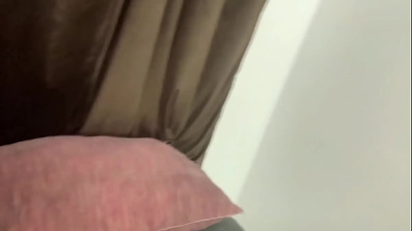 Download Video - CHAMEI UM PUTO PRA FUDER MEU MARIDO ENQUANTO EU FICAVA OLHANDO&period; N&Atilde;O RESISTI E DEI TBM&period;