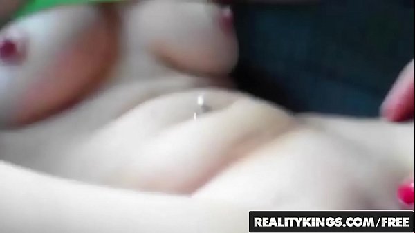 Download Video - GF r&period; - &lpar;Kim Carter&comma; Dani Jensen&comma; Jessica&rpar; 4 - Team Of Titties - Reality Kings