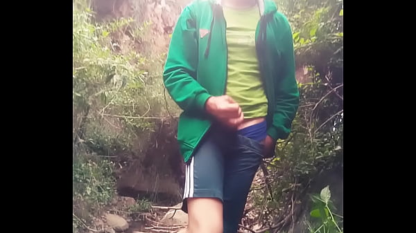 Download Video - en una tarde de sexo con una masturbada hot &comma; vestida de mujercita