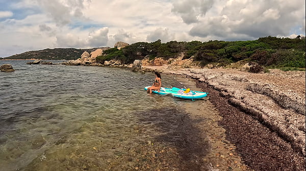 girl lets herself be filmed and lets her perfect body be touched! -Amateur