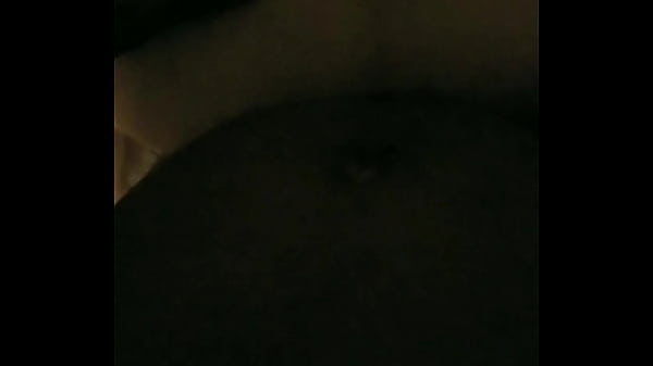 thumb backshot