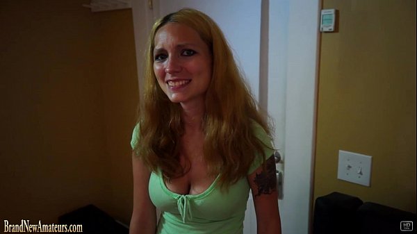 Download Video - Bigboob Mom fucked on a casting couch