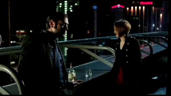 Ezgi asaroglu love red