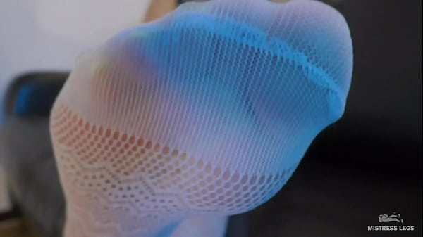 Sexy Mistress Soles And Toes in white fishnets