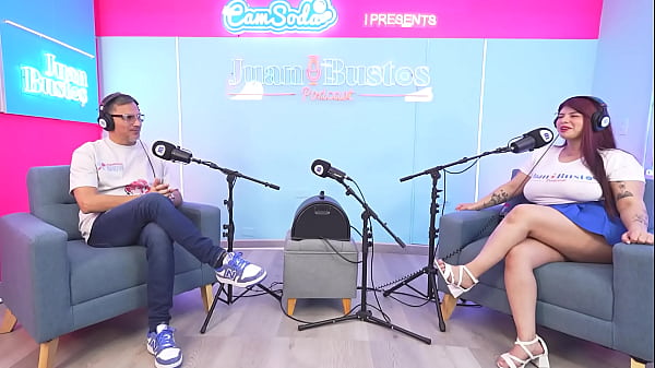 Psychologist screams with pleasure as her giant breasts bounce around