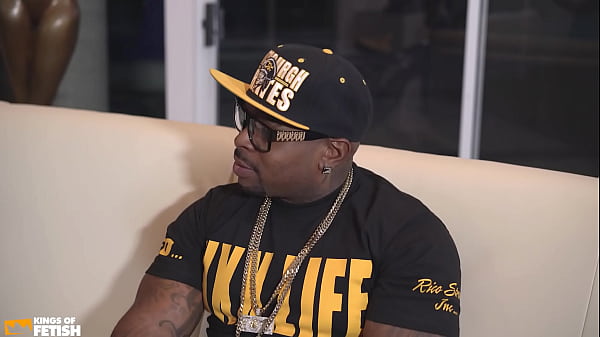 Tattooed ebony gets pussy drilled deep by a massive man after she sucks him