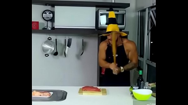 Mia Khalifa Reacting to porn actresses from brazil