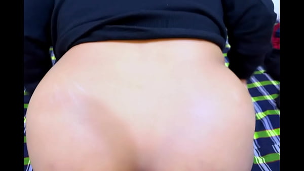 My Girlfriend's Mom Share me her Sex Video Via I Massage She try to make me seduce by show her nude