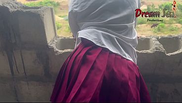 Flirty school girl comes around for knacks with her BBC lover