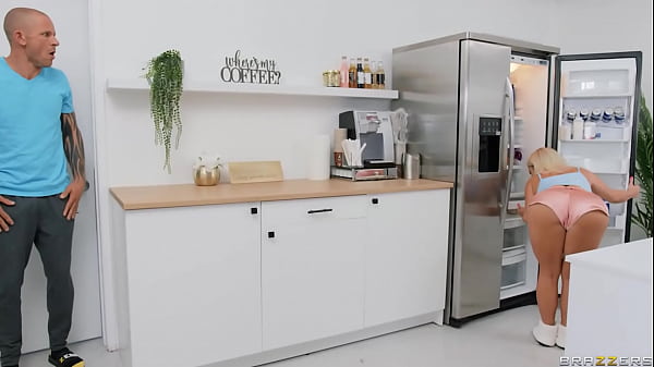 Download Video - Big Tit Vic Chases Older Dick - SlimThick Vic &sol; Brazzers  &sol; stream full from www&period;brazzers&period;promo&sol;tit