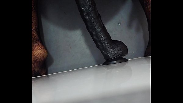 Download Video - This toy ist too small