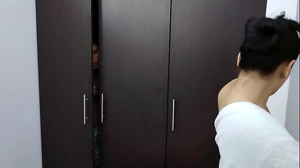 ME FOLLO A MI MADRASTRA DESPUÉS DE ESPIARLA DESNUDA-SSPRODUCCIONESS
                   ME FOLLO A MI MADRASTRA DESPUÉS DE ESPIARLA DESNUDA-SSPRODUCCIONESS muchos negros
