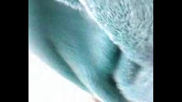 BAÑANDOSE MI KULO.3GP