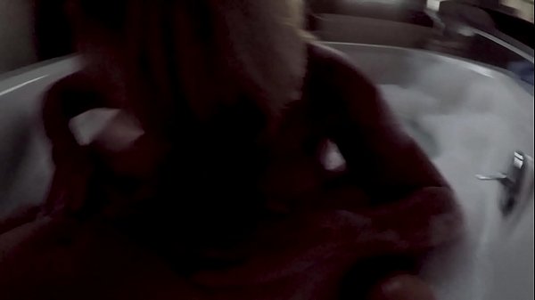 Great titty fuck and cock suck in the tub
