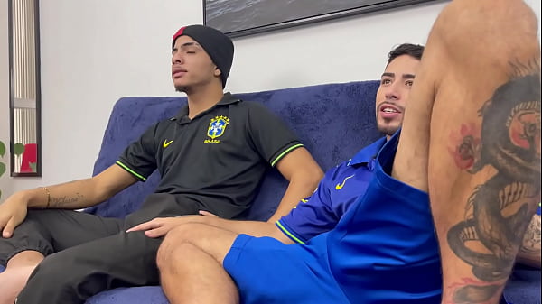 Download Video - Meu amigo me mamou pra eu me acalmar com o jogo do Brasil