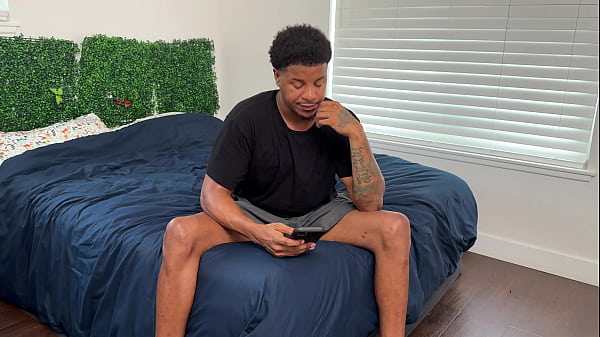 2 PAWG ANGELS FEEL OUT THE SKY AND GOT BUT NAKED FAST