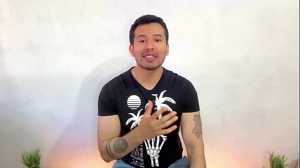 El jefe de la pandilla dotado chacal le rellena...