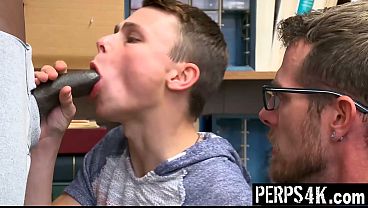 Repeat Teen Shoplifter and His Stepdad Avoid Cops by Tag-Teaming the Guard's Hard Cock - Perps4K