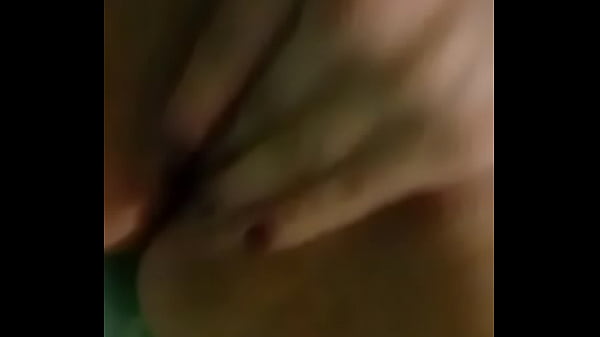 Mi chica tocando su rica concha