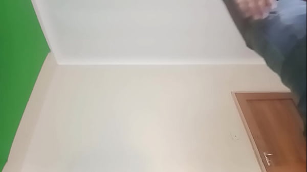 My lover filled up my creamy pussy and now i admire his dripping creampie