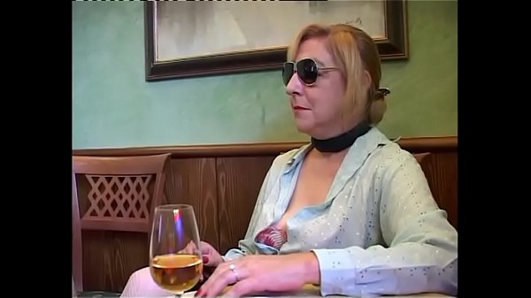 Nagyi nem tudott ellenállni a pasinak