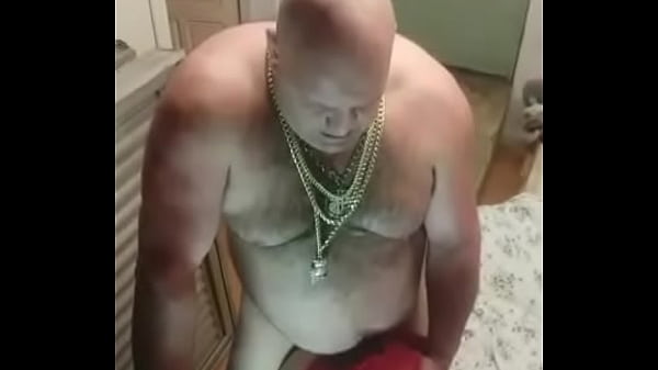 Download Video - tiuzao e a  ninfetinha  11 ---  meninas  quer gozar  com o  tiuzao--- VEM  GATINHA  VEM   COM  O   COROA SEI QUE VOC&Ecirc;   GOSTA