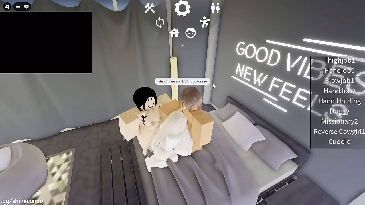 Taking a Cute Girls Virginity on a Roblox Condo While my Girlfriend Watches