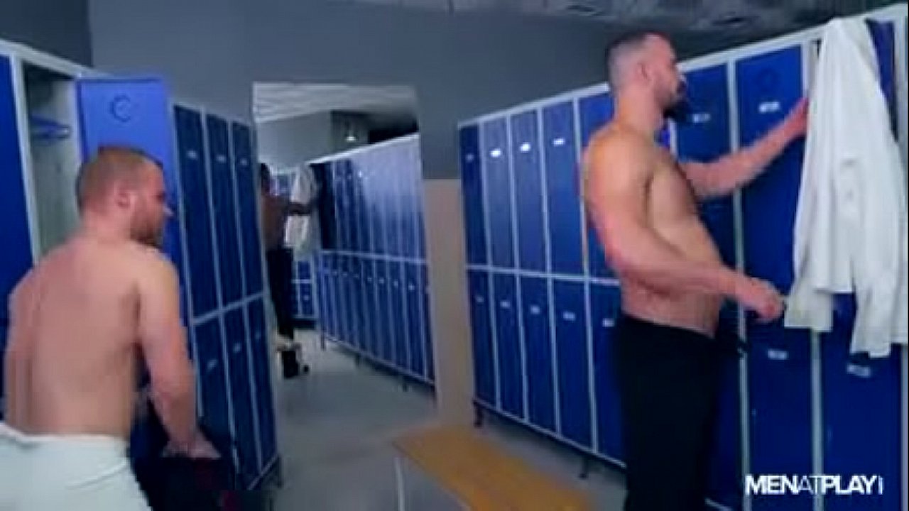Denis Vega, Paco y Caleb Roca
                    fucking gay gay anal gay porn muchos negros