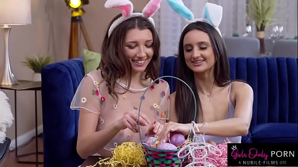 Hot Brunettes Maya Woulfe and Eliza Ibarra Orgasm in Sensual Lesbian Easter Sex