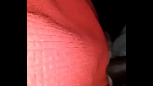 My friend lost a bet so his Girlfriend had to give me a quick blowjob