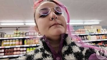 PLUMP CHICK BURPS AT THE SUPERMARKET &ndash; EMBARRASSING PUBLIC DISPLAY