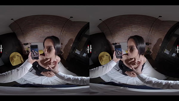 DARK ROOM VR - Hola From The Dark Room