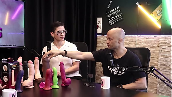 She used it for masturbation and got stuck, it was an unusual situation, and the best-selling small dick... - Eilani Quina and Victor Luciano - Upper Toys (SHEER/RED)