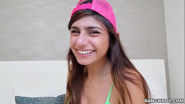 BANGBROS - Asante Stone Buries His BBC In Mia Khalifa's Tight Arab Pussy