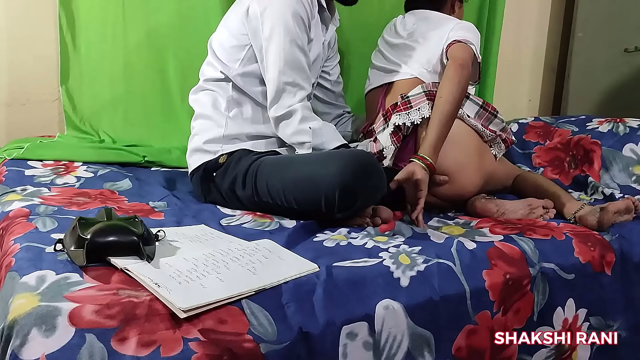 Profesor de matrícula india con estudiante hindi desi chudai
                    doggystyle homemade big butt muchos negros