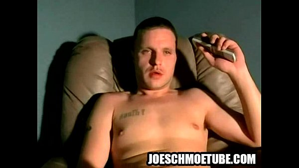 White guy jerks it before getting head from an ...