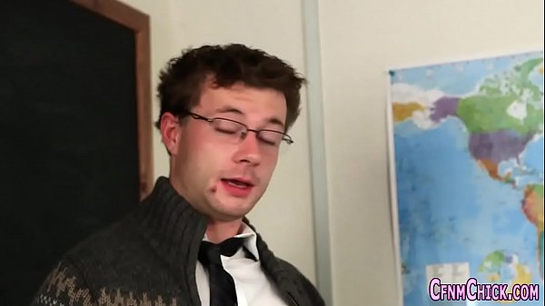 thumb dominatescum