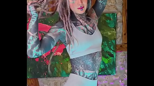 Do you like my outfit ? HEart - if you like it comment - if you want to see me making yoga in itshare - if you want me ...