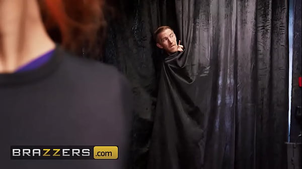Sneaking Around At The Sex Club Zaawaadi / Brazzers/ Enter XVPROMO on official site for discount