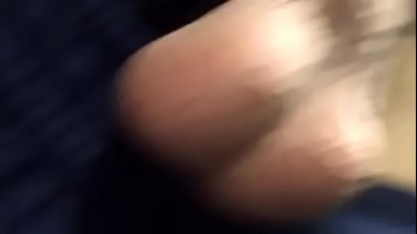 Download Video - Novinho mostrando as bolas em p&uacute;blico &lpar;flashing dick&rpar;