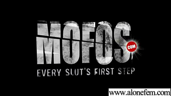 Amateur Sexy Girls Toying And Masturbating vid-02