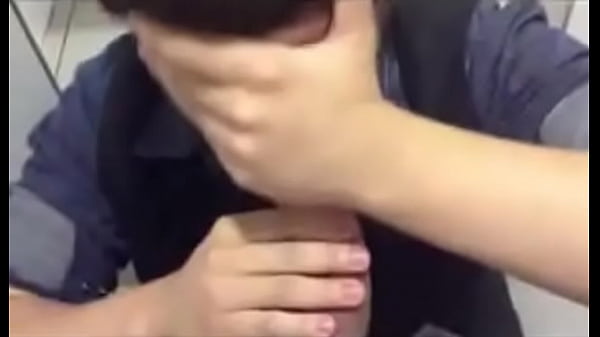 College guy sucking cock in toilet