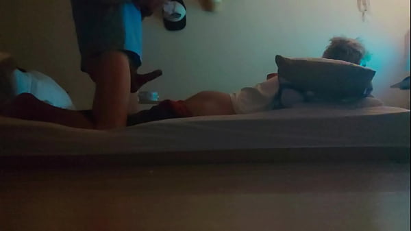 Amigo da faculdade se torna um amante sem sela