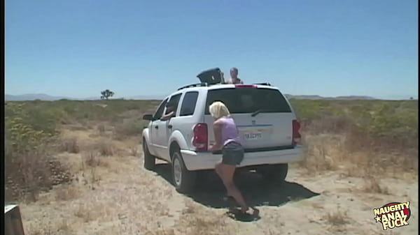 Desert Goddess Entrances Traveler in Erotic Ritual - MolIyredwolf