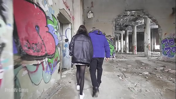 Download Video - street slut Niki storm Randomly picked up in public for her first bbc douple penetration dp