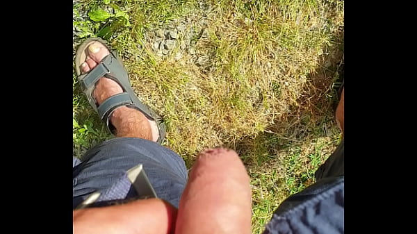 thumb piss
